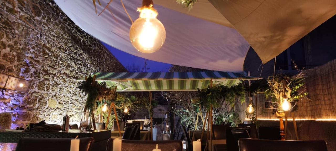 Logis Hotel Restaurant Entre Nous Langeac Bagian luar foto