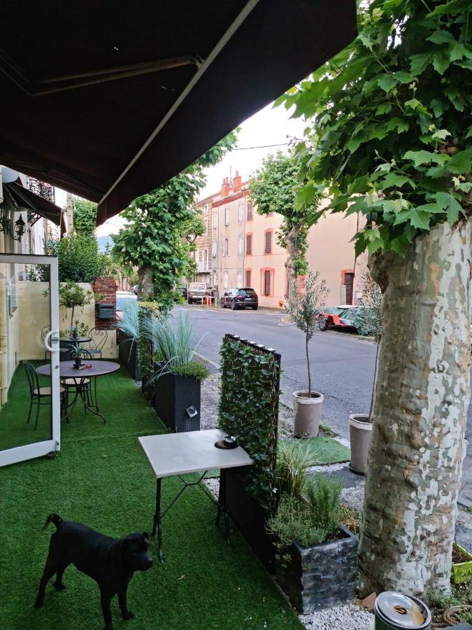 Logis Hotel Restaurant Entre Nous Langeac Bagian luar foto